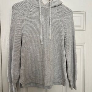 Women’s Sweater